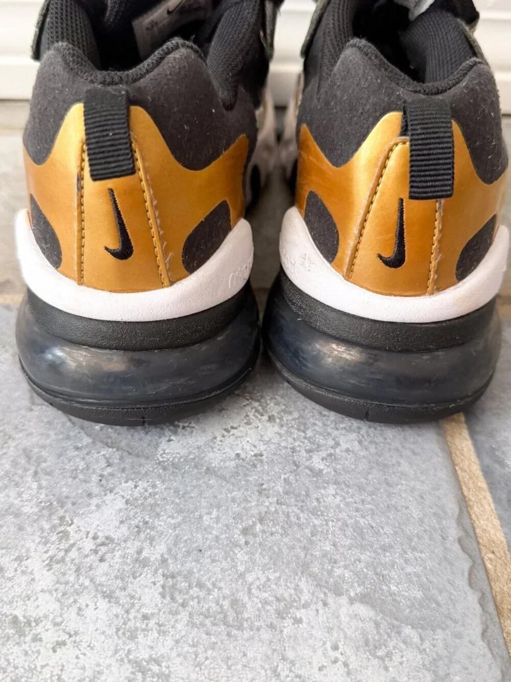 Nike Air Max 270 React Black Gold White Sneakers Youth 4.5Y Women’s Size 6